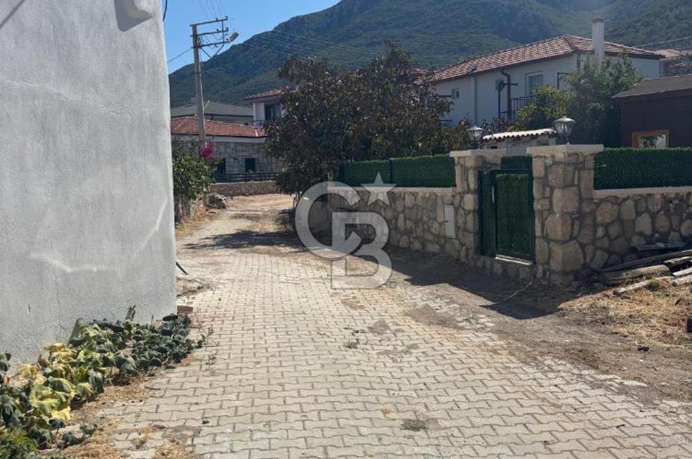 Karaburun Saip'te Köy İçi Satılık İmarlı Arsa