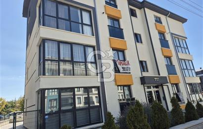 İncek Kızılcaşarda Teraslı ve Kiracılı 1+1 Fırsat Daire