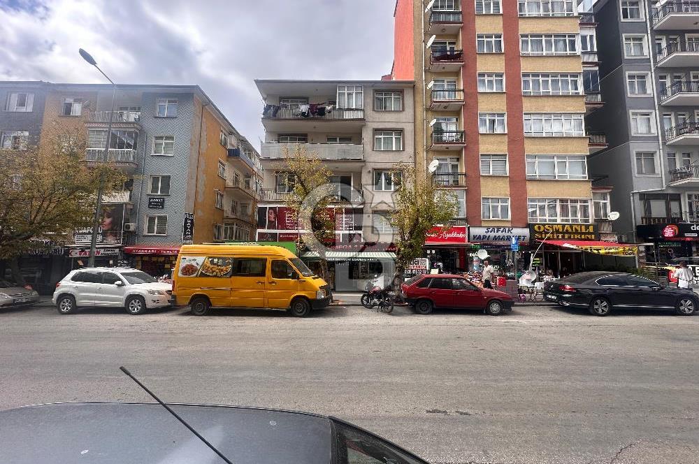Demetevler Metroya 100m.Cadde Üstü Full Yapılı 3+1 Kiralık Daire