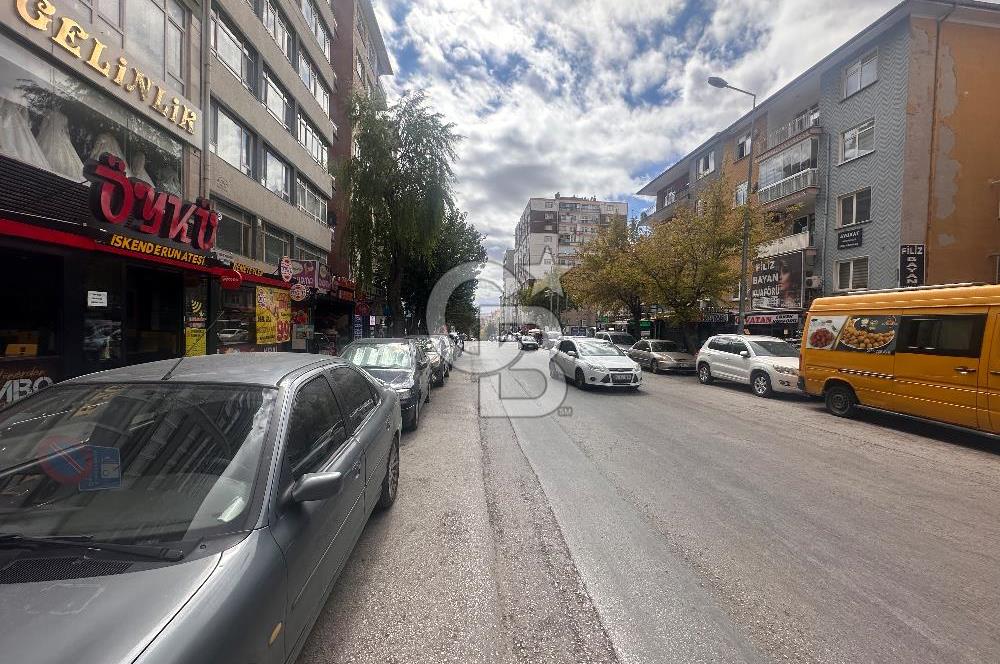 Demetevler Metroya 100m.Cadde Üstü Full Yapılı 3+1 Kiralık Daire