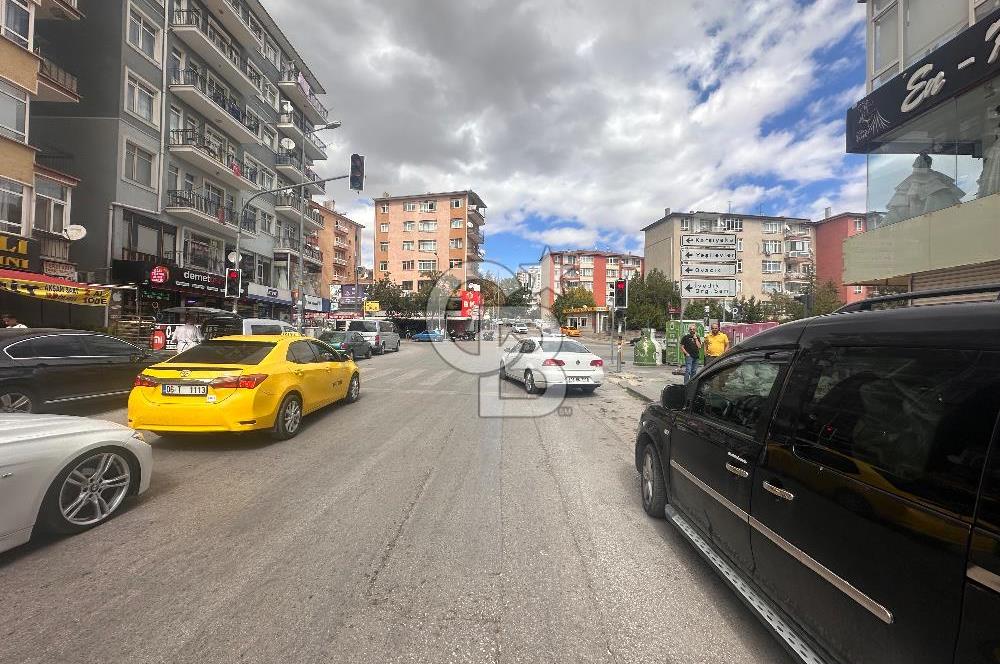 Demetevler Metroya 100m.Cadde Üstü Full Yapılı 3+1 Kiralık Daire