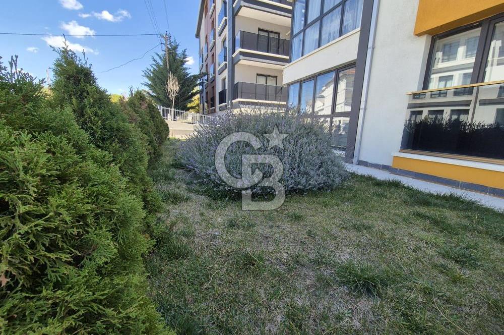 İncek Kızılcaşarda Teraslı ve Kiracılı 1+1 Fırsat Daire