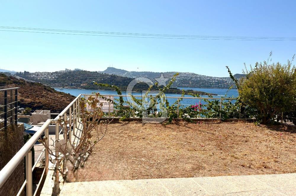 Gündoğan Küçükbük'te Plajlı Sitede En Ön Sırada 5+1
