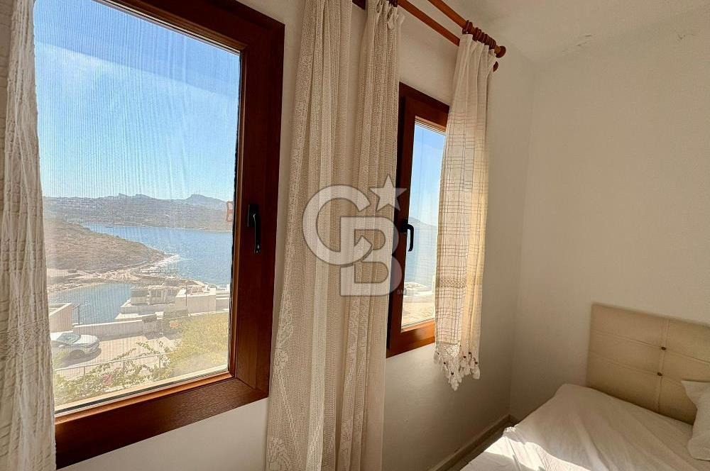 Gündoğan Küçükbük'te Plajlı Sitede En Ön Sırada 5+1