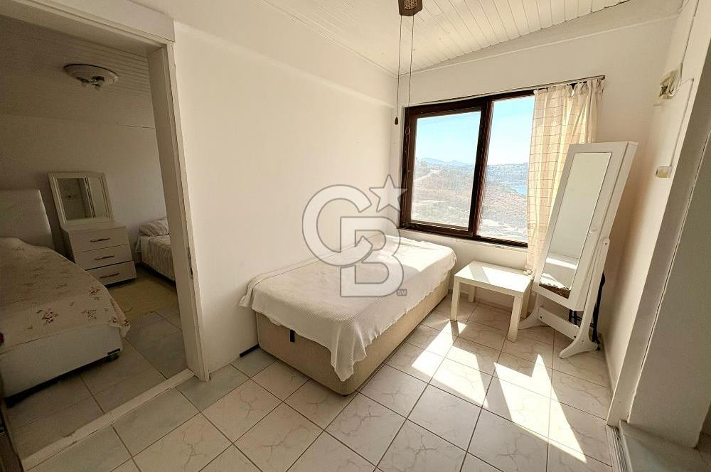 Gündoğan Küçükbük'te Plajlı Sitede En Ön Sırada 5+1