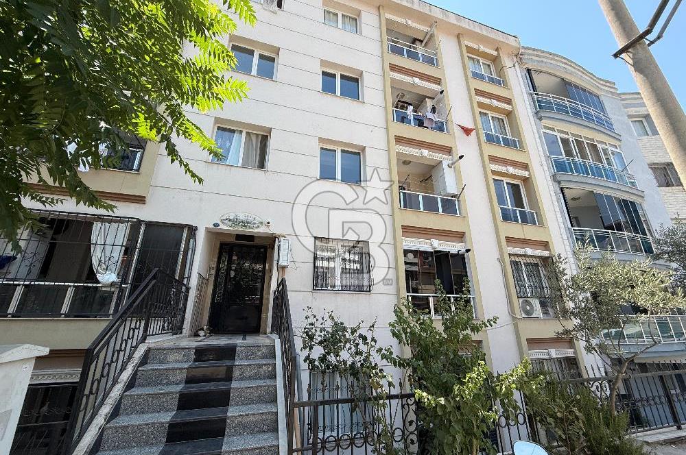 BUCA ADATEPE MAHALLESİN'DE SATILIK 2+1 DAİRE