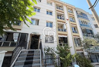 BUCA ADATEPE MAHALLESİN'DE SATILIK 2+1 DAİRE