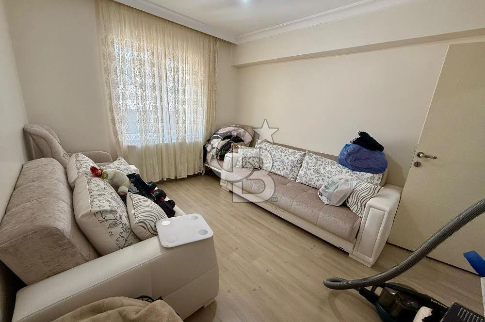 ELMADAĞ MERKEZDE LALE PASTANESİ YANINDA 3+1 SATILIK GENİŞ DAİRE