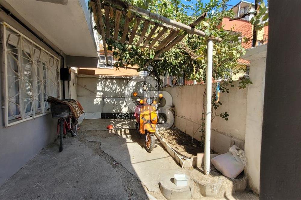 BAYRAKLI POSTACILARDA SATILIK 2+1 DAİRE