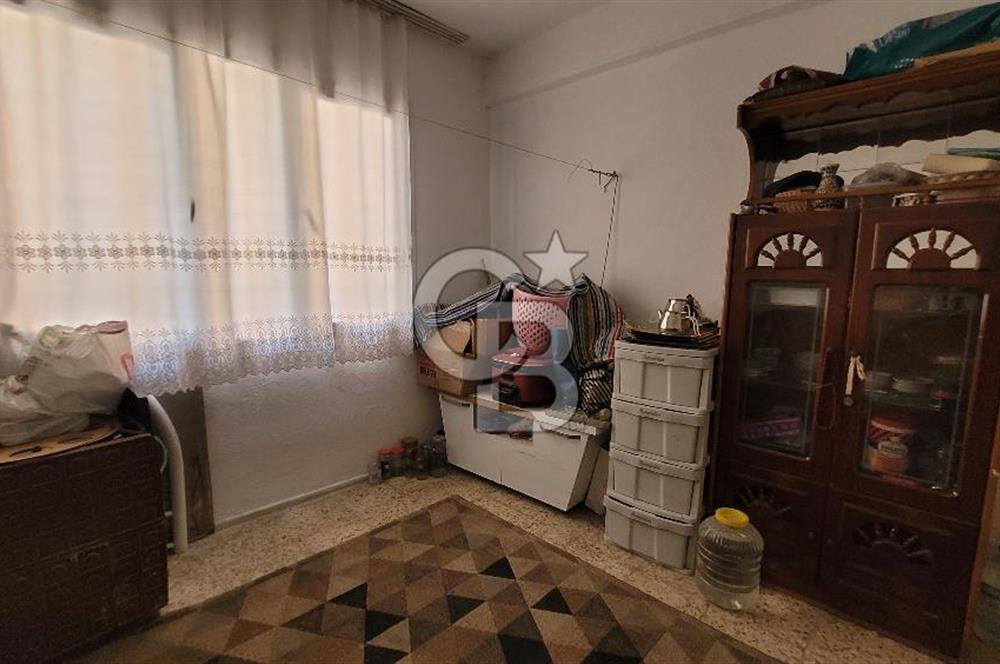 BAYRAKLI POSTACILARDA SATILIK 2+1 DAİRE