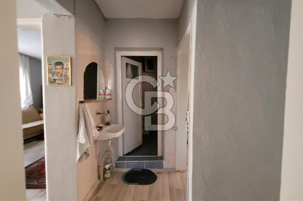 BAYRAKLI POSTACILARDA SATILIK 2+1 DAİRE