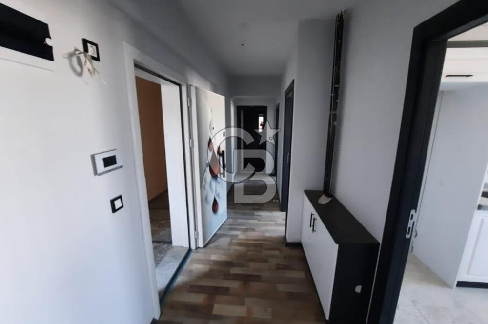 ÇANAKKALE İSMETPAŞA ,TROİA CADDESİNE YAKIN ,İSKANLI,ARAKAT 2+1