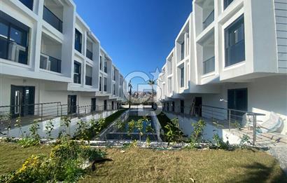 İzmir Torbalı Ayrancılarda Site İçerisinde Satılık Tripleks Villa