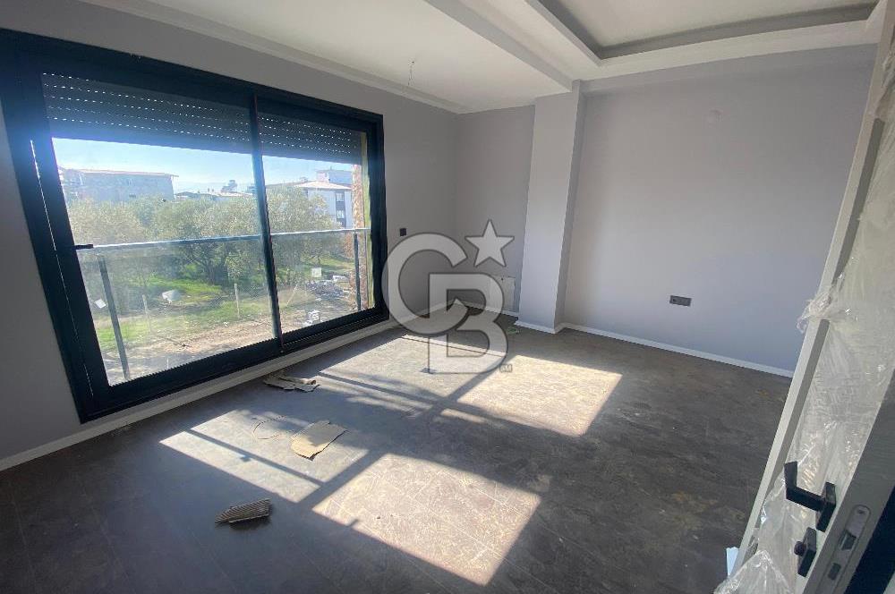 İzmir Torbalı Ayrancılarda Site İçerisinde Satılık Tripleks Villa