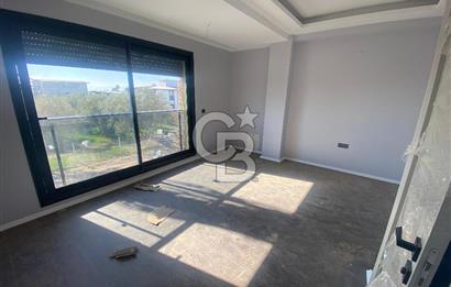 İzmir Torbalı Ayrancılarda Site İçerisinde Satılık Tripleks Villa