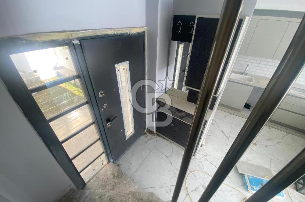İzmir Torbalı Ayrancılarda Site İçerisinde Satılık Tripleks Villa