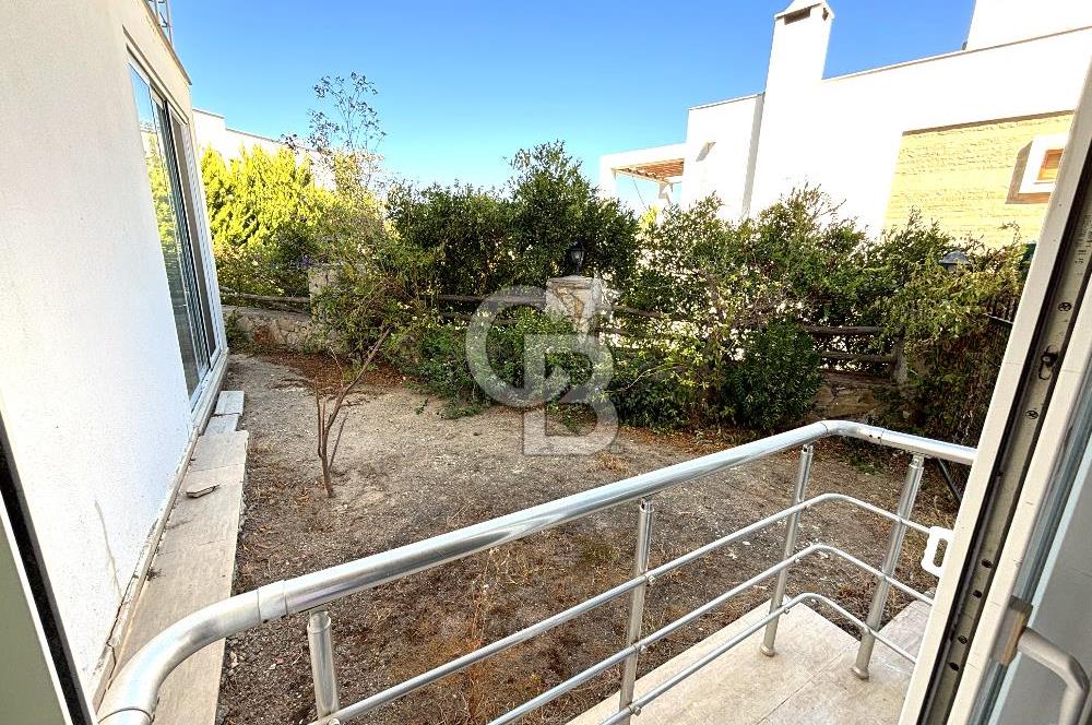 BODRUM-YALIKAVAK, SATILIK MARİNAYA YÜRÜME MESAFELİ DAİRE