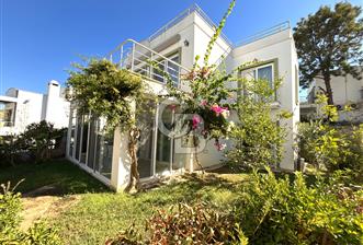 BODRUM-YALIKAVAK, SATILIK MARİNAYA YÜRÜME MESAFELİ DAİRE