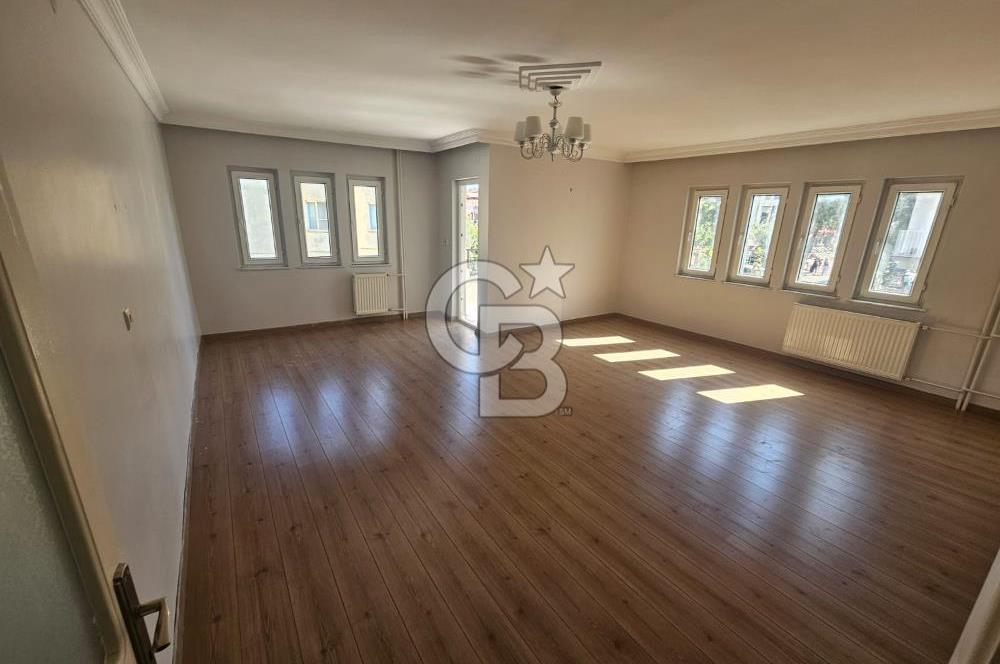 Mehmetçik' te 140 M2 Kiralık Daire 