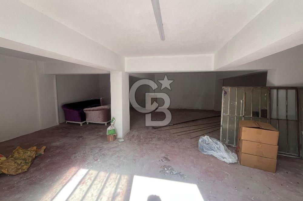 Arnavutköy Merkezde Kiralık 100 m² Dükkan + 80 m² Depo
