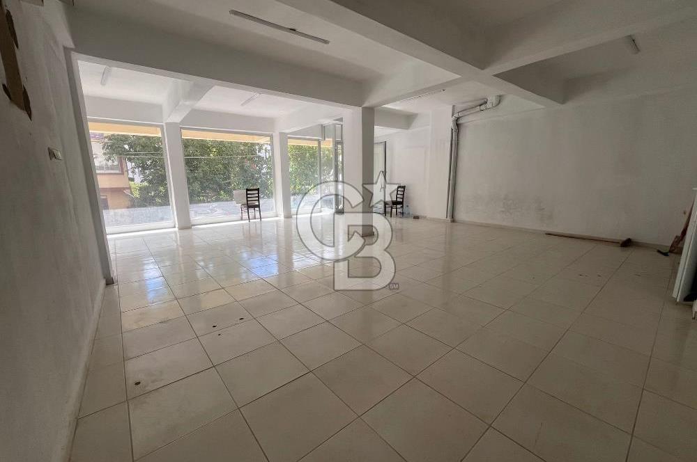Arnavutköy Merkezde Kiralık 100 m² Dükkan + 80 m² Depo