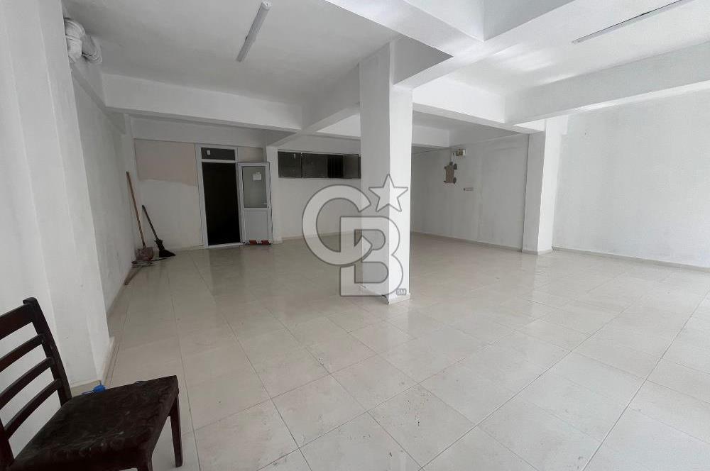 Arnavutköy Merkezde Kiralık 100 m² Dükkan + 80 m² Depo