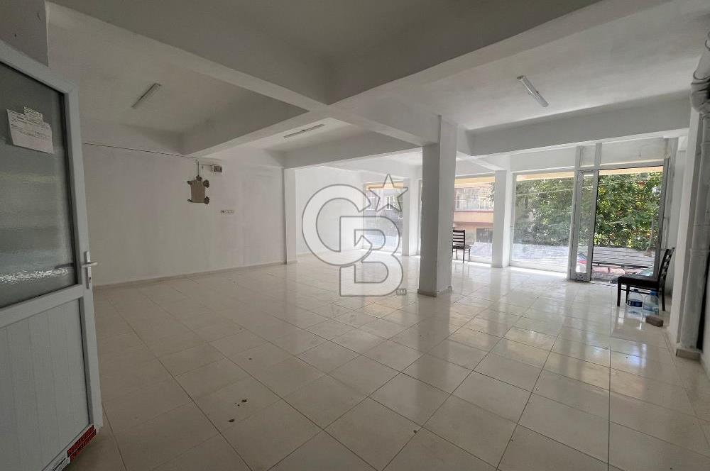 Arnavutköy Merkezde Kiralık 100 m² Dükkan + 80 m² Depo