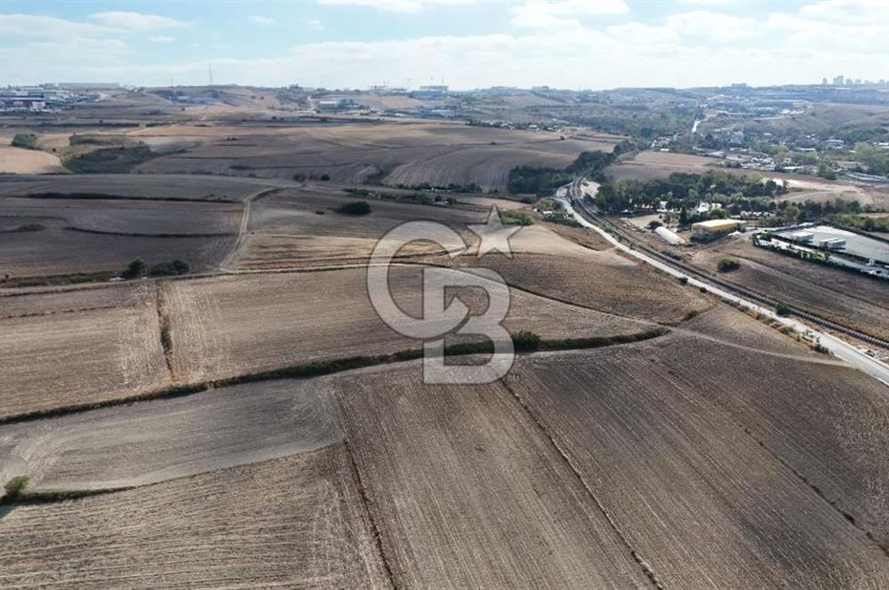 Yeşilbayırda İmara Yakın 2.079 m² Yatırımlık Tarla