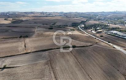 Yeşilbayırda İmara Yakın 2.079 m² Yatırımlık Tarla
