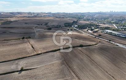 Yeşilbayırda İmara Yakın 2.079 m² Yatırımlık Tarla