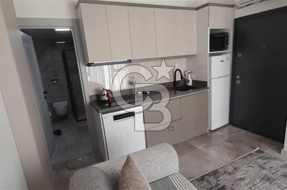 KARŞIYAKA ÇARŞI İÇİNDE SIFIR BİNA SIFIR EŞYALI 1+1 DAİRE