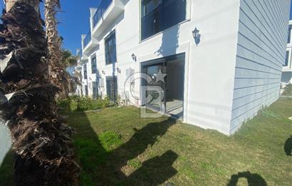 İzmir Torbalı Ayrancılarda Site İçerisinde Satılık Tripleks Villa