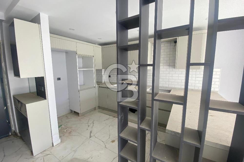 İzmir Torbalı Ayrancılarda Site İçerisinde Satılık Tripleks Villa