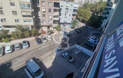 İnönü Caddesi Göztepe Metro Durağında Otoparklı 2 + 1 Daire