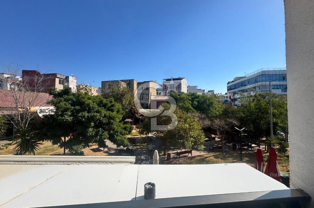 Seferihisar Çarşı Merkezde Satılık 2+1 İş Yeri Ruhsatlı Daire