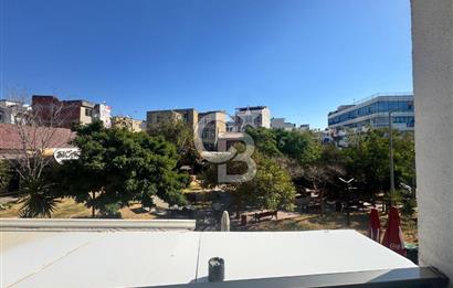 Seferihisar Çarşı Merkezde Satılık 2+1 İş Yeri Ruhsatlı Daire