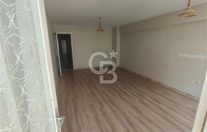 İnönü Caddesi Göztepe Metro Durağında Otoparklı 2 + 1 Daire