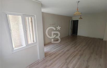 İnönü Caddesi Göztepe Metro Durağında Otoparklı 2 + 1 Daire