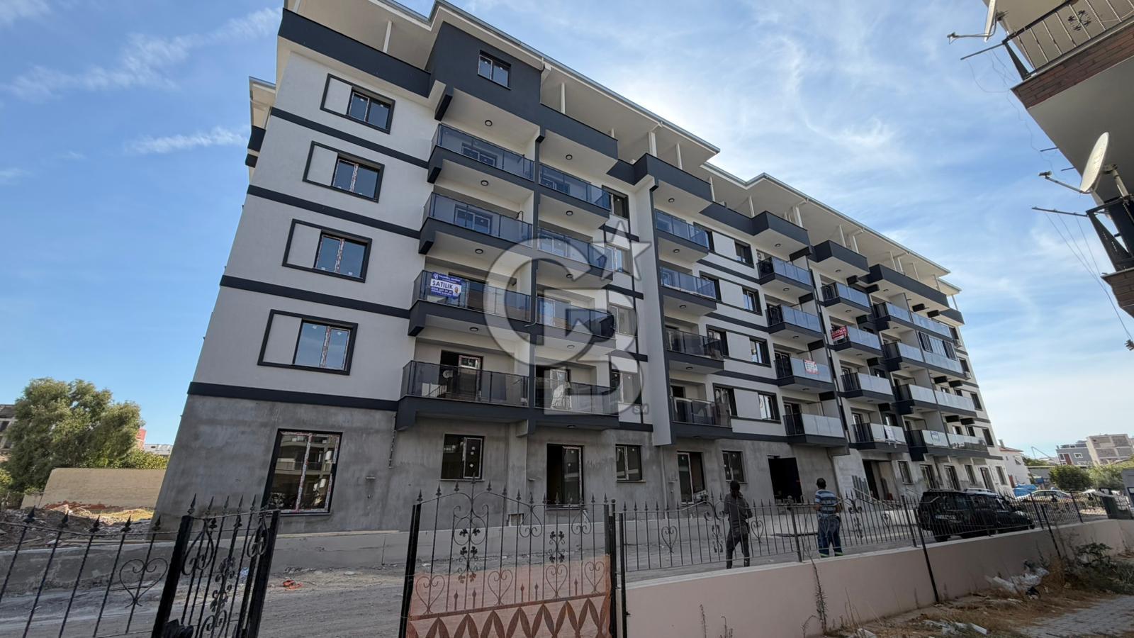 İZMİR MENEMEN SEYREK'TE FIRSAT 2+1 SATILIK DAİRE CB-PH