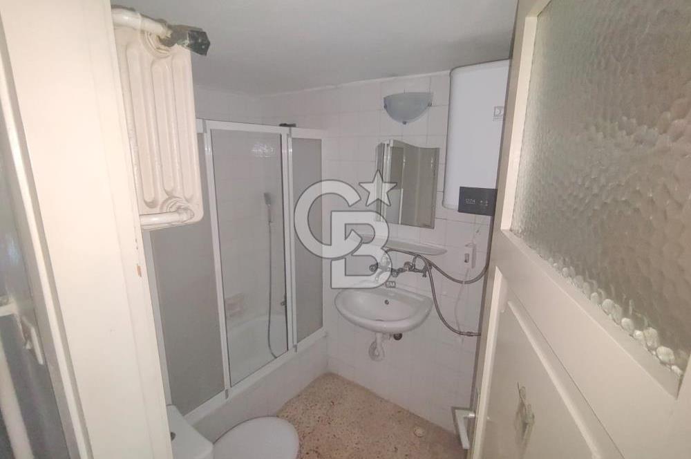 İnönü Caddesi Göztepe Metro Durağında Otoparklı 2 + 1 Daire
