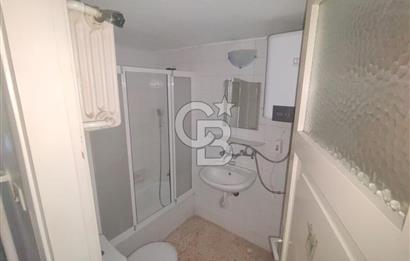 İnönü Caddesi Göztepe Metro Durağında Otoparklı 2 + 1 Daire