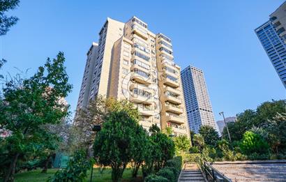 ATAŞEHİR İNCİ SİTESİ'NDE SATILIK 3+1