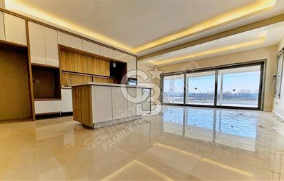 URLA BADEMLER / ULAMIŞ SINIRINDA ÖZEL YAPIM SIFIR 5+1 VİLLA