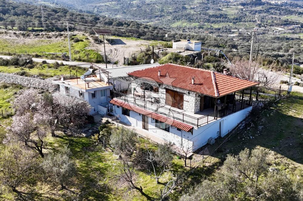 KARABURUN EĞLENHOCA'DA DENİZ MANZARALI EMSALSİZ 5+2 VİLLA