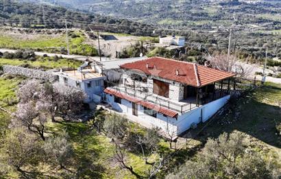 KARABURUN EĞLENHOCA'DA DENİZ MANZARALI EMSALSİZ 5+2 VİLLA