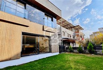 BORNOVA ATATÜRK SATILIK AKILLI SİSTEM & BAHÇELİ SIFIR 4+1 VİLLA