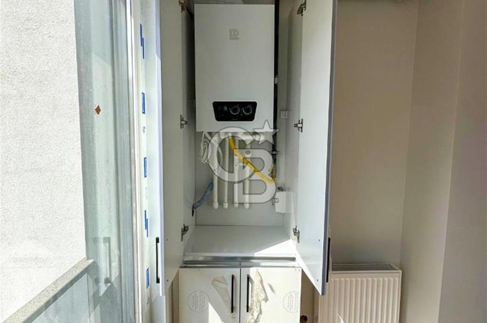 MALTEPE ALTINTEPE'DE  1+1 SIFIR KİRALIK OFİS 