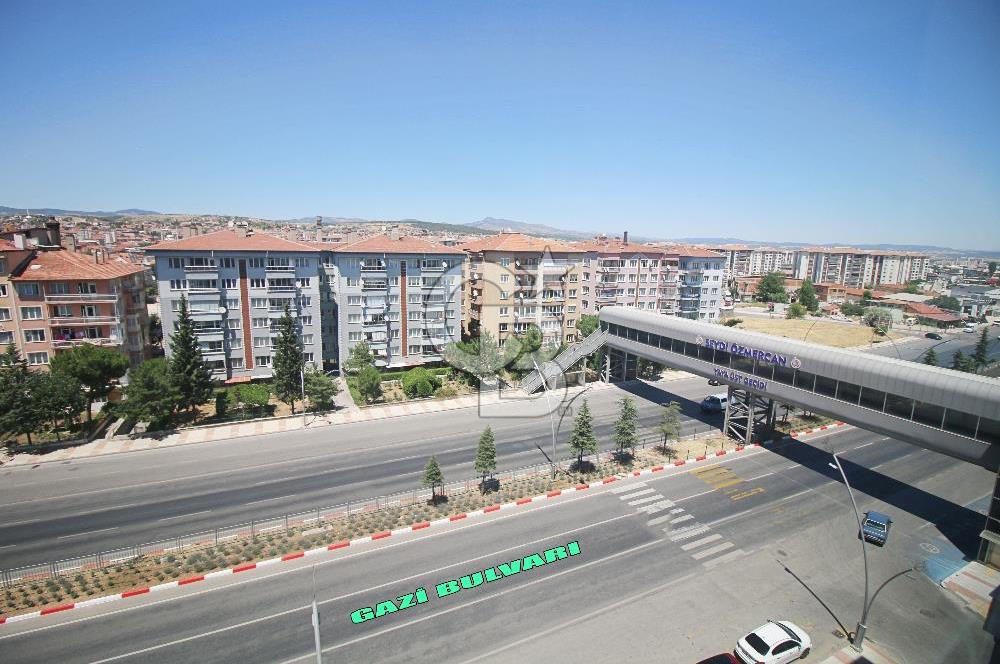 YATIRIMA UYGUN!! ANAYOLA CEPHE ARAKAT GENİŞ 3+1 DAİRE FIRSATI