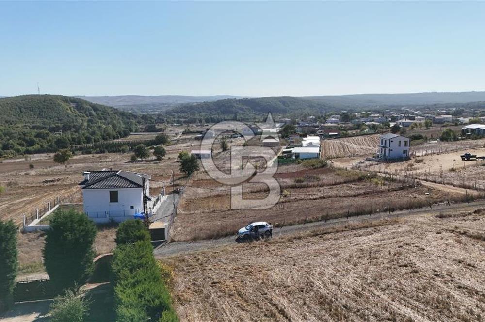 Çatalca İhsaniyede Elektrik Suyu Bulunan 410 m² Tarla