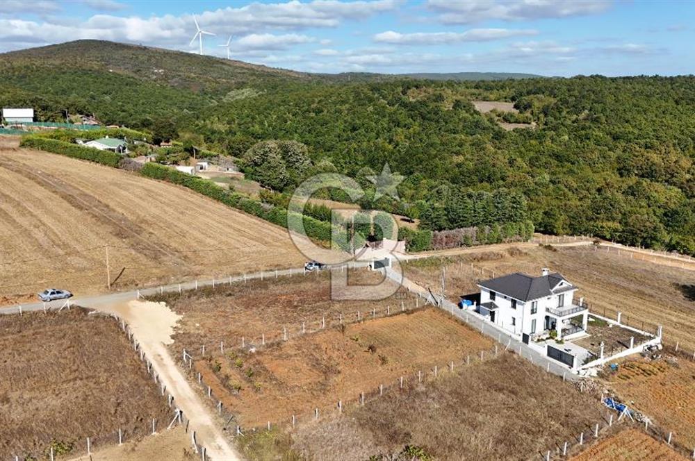 Çatalca İhsaniyede Elektrik Suyu Bulunan 410 m² Tarla